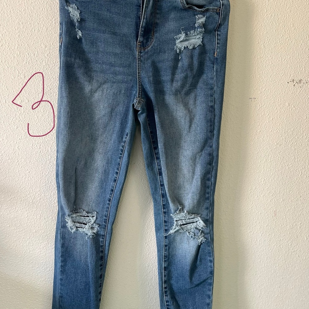 No Boundaries Distressed Skinny Jeans - Blue